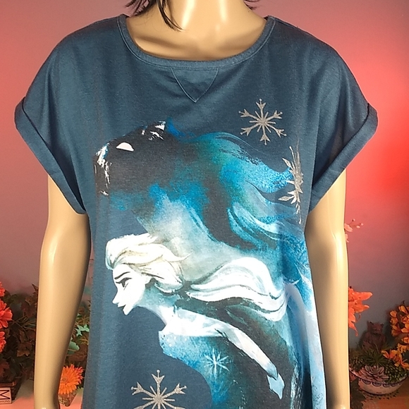 Disney Elsa Frozen 2 Night Shirt size M/L OUT OF PRINT - Picture 14 of 16